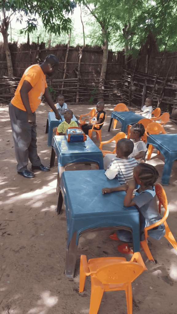 Escola SemeAfrica em Moçambique